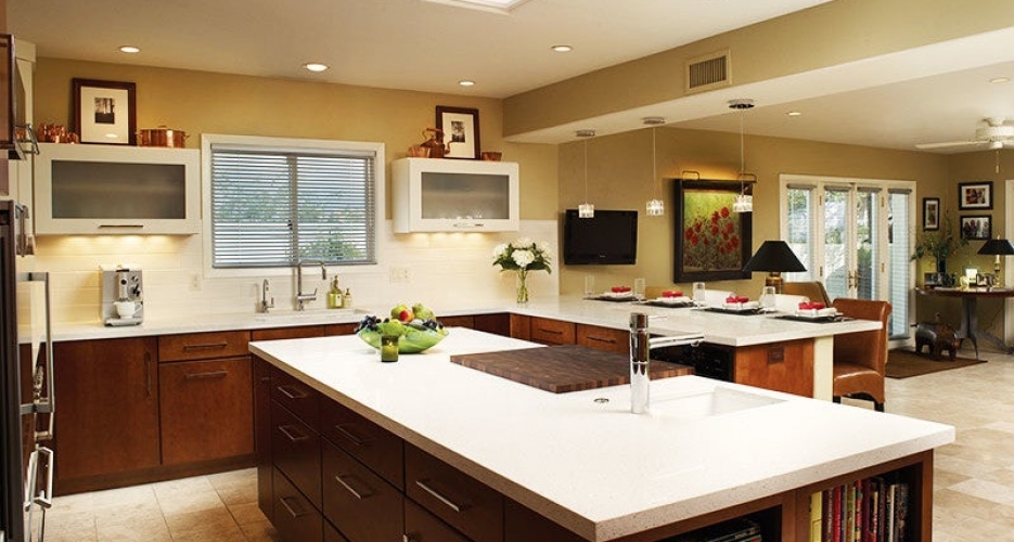 3_kitchen_and_dining